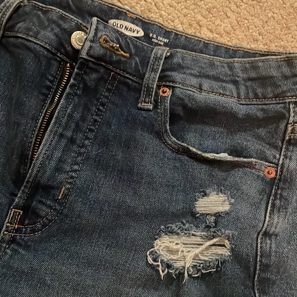 Medium-Wash Distressed Blue Denim Shorts, Old Navy High Rise Jean Shorts - Picture 2 of 4